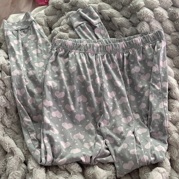 Bobbie Brooks Gray and Pink Heart Pajama Pants - Picture 1 of 1